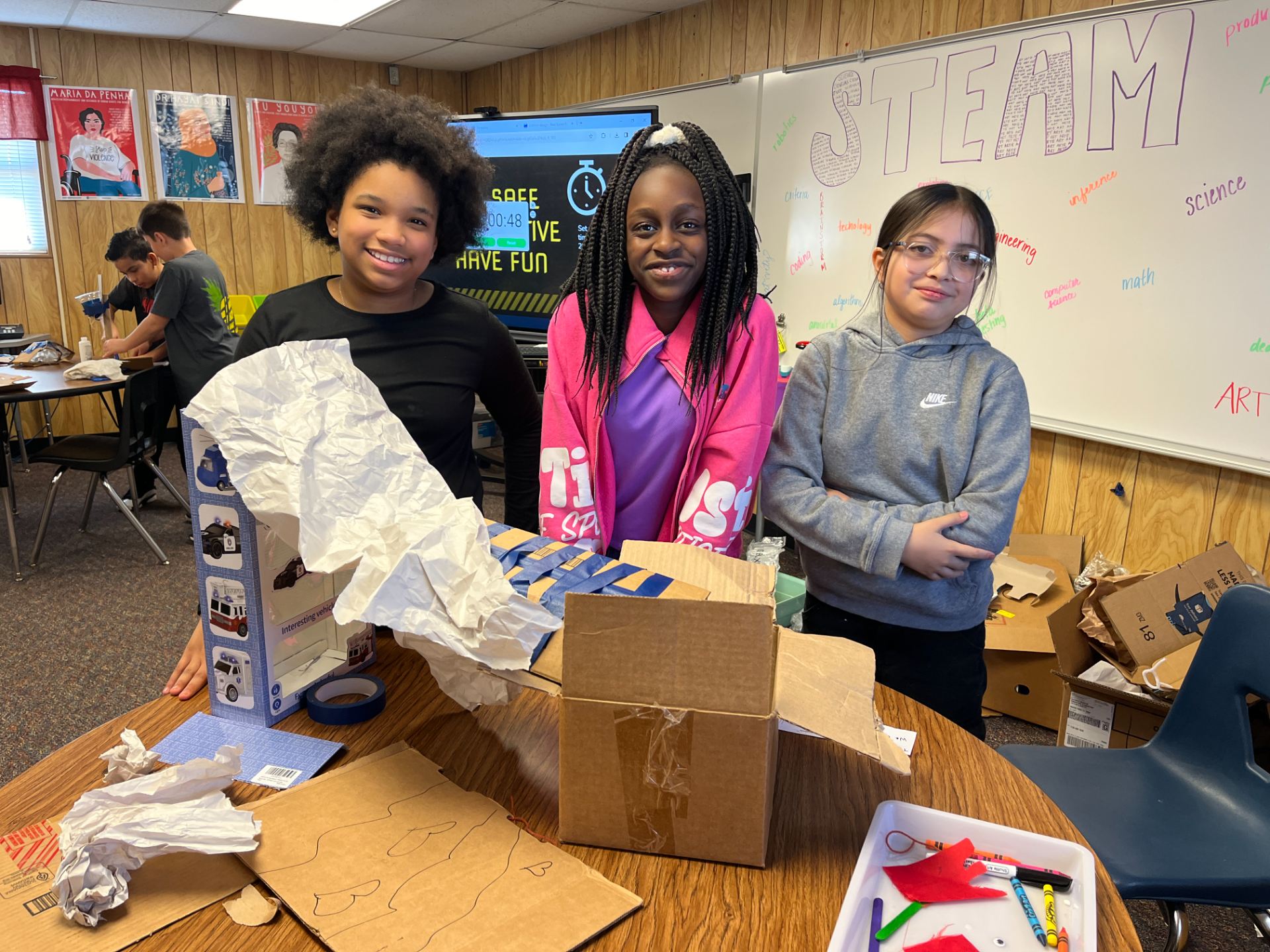 Engaging 5th Graders in Math Through a Cardboard Challenge: A Low-Tech Makerspace Adventure